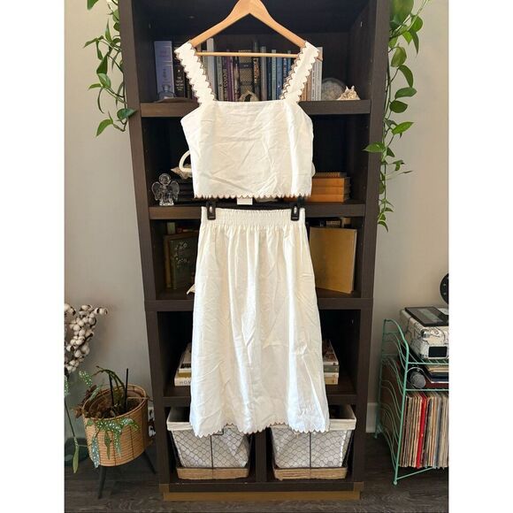 NWT Tuckernuck White Scallop Cece Tola Top & Skirt Set Size Medium - Picture 2 of 13